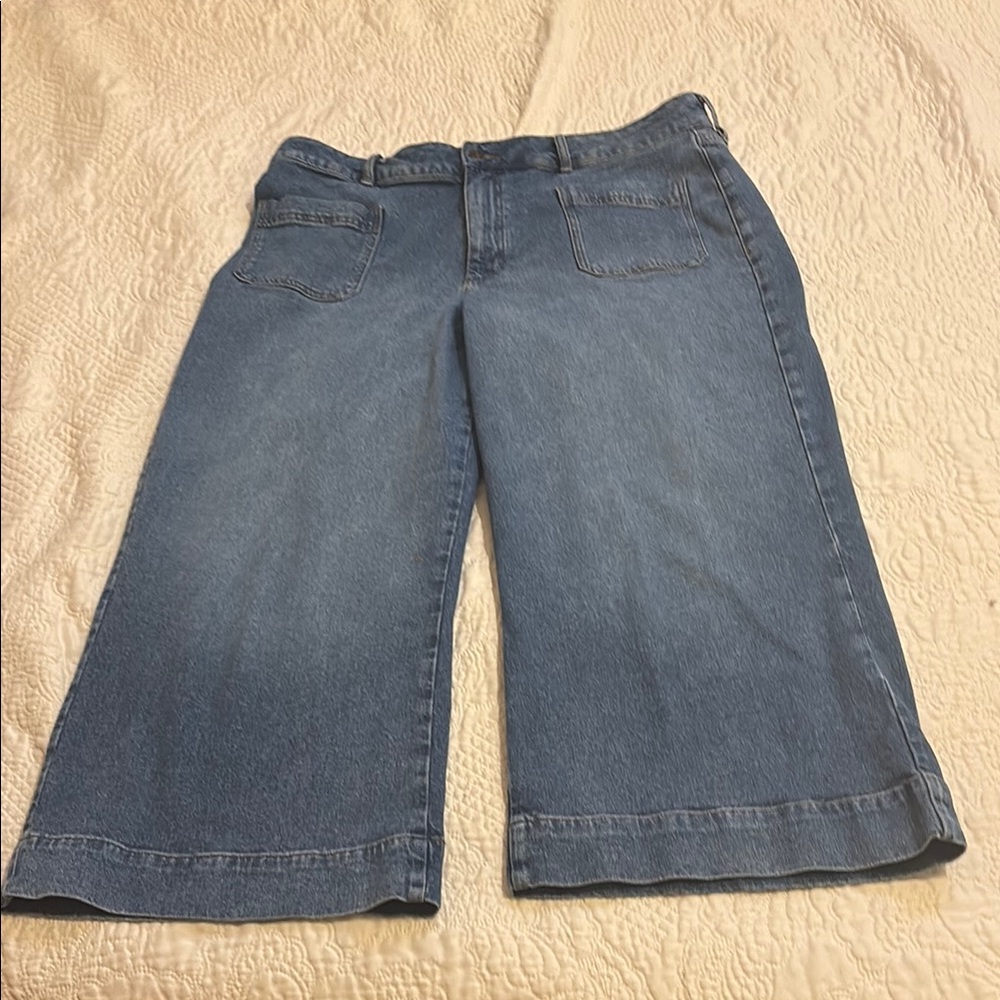 Liz Claiborne denim wide leg size 16 crop pant relaxed fit jeans